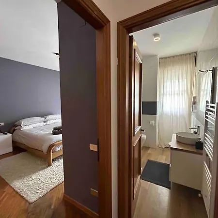 Manzoni House *
