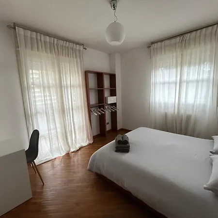شقة Manzoni House