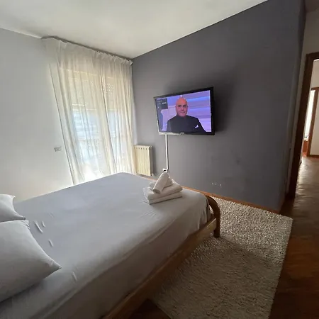 Апартаменты Manzoni House